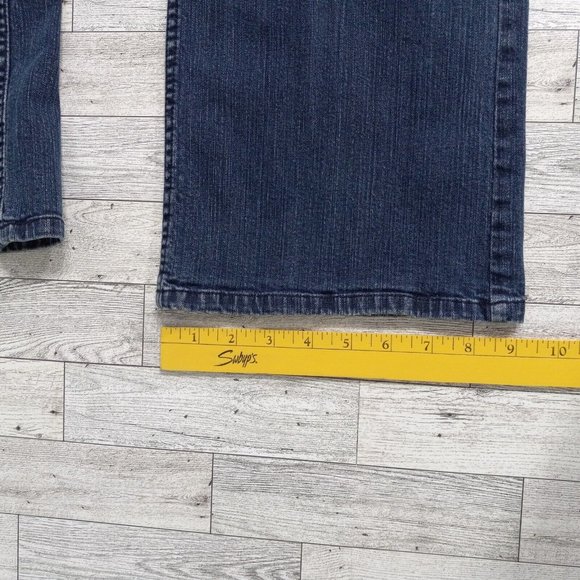 D & Co Womens Denim Jeans 12 Stretch Bootcut Medium Wash Outdoor Casual - Picture 15 of 16